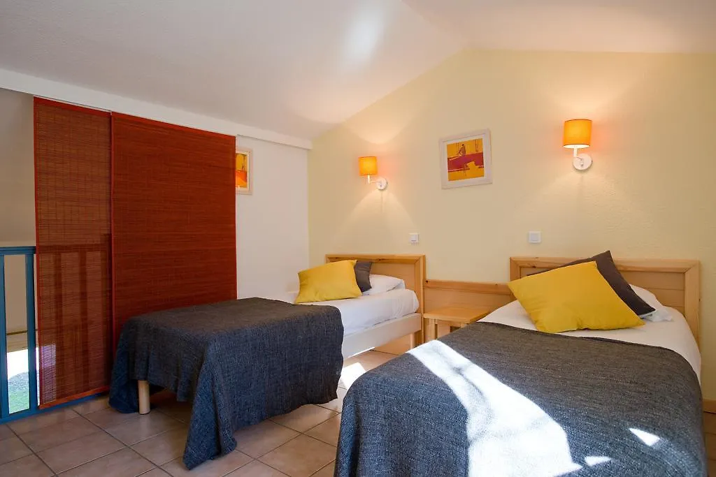 Hotel Club Village Camarguais Arles 3*,
